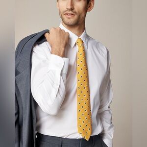 J. Crew Men’s Bowery wrinkle-free dress shirt with spread collar